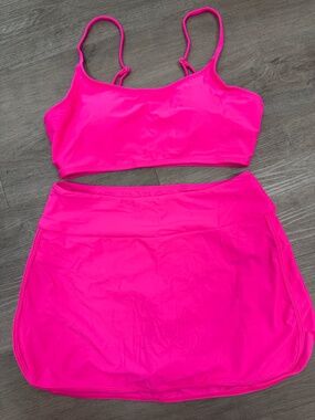 Hot Pink Swim Skort Set – Adjustable Straps – NWOT – Size Medium